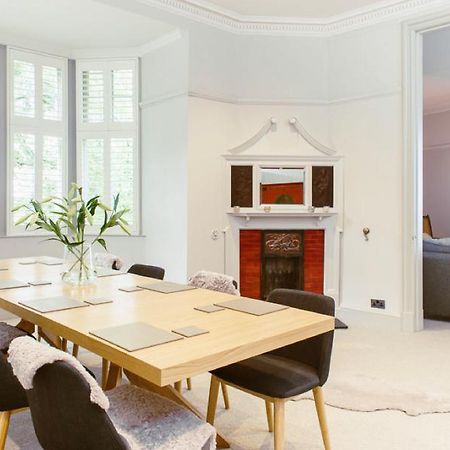 Ramsay Gardens - Grand 4-Bedroom Apartment Next To Castle Édimbourg Extérieur photo